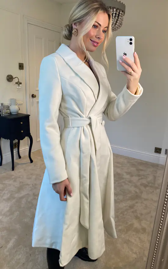 Deals ???? Hearts And Roses London Jayda White Swing ???? Coat ???? 5 Deals ???? Hearts And Roses London Jayda White Swing ???? Coat ???? - Image 3