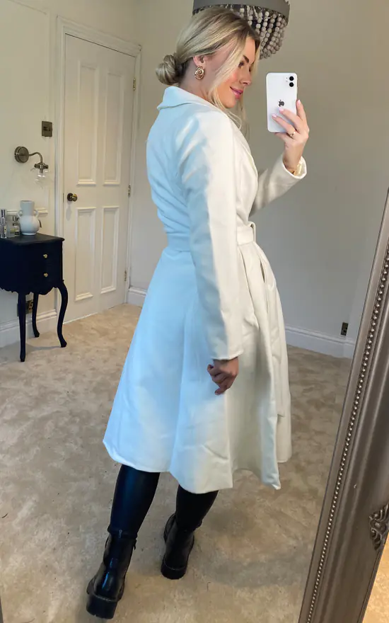 Deals ???? Hearts And Roses London Jayda White Swing ???? Coat ???? 6 Deals ???? Hearts And Roses London Jayda White Swing ???? Coat ???? - Image 4