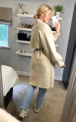 Flash Sale ???? ANGELEYE Fluffy Soft ???? Coat In Striped Cream ⌛ -De La Creme Fashions Shop unnamed file 1299