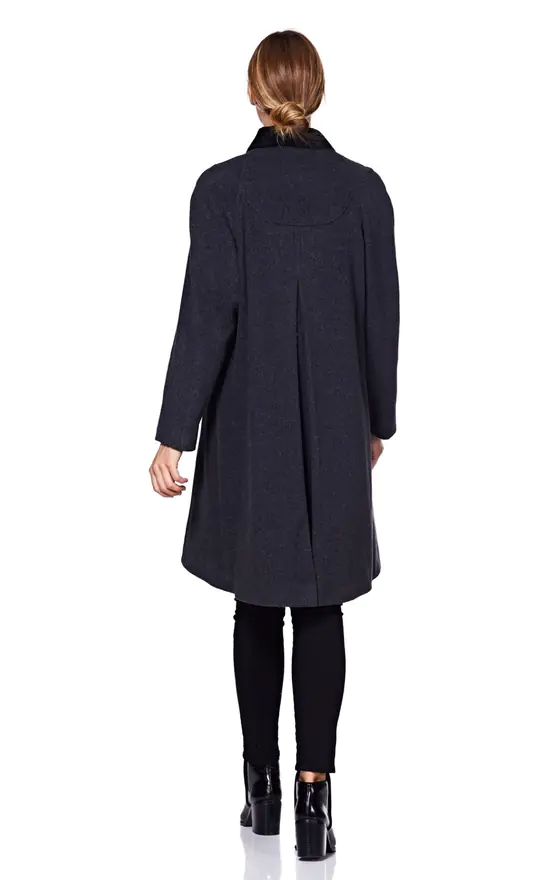 Discount ???? De La Creme Fashions Maryanne Grey Oversized Swing ???? Coat With Velvet Collar ⭐ 6 Discount ???? De La Creme Fashions Maryanne Grey Oversized Swing ???? Coat With Velvet Collar ⭐ - Image 4