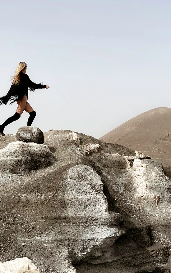 Deals ???? House Of Dharma The Bardot Suede Jacket Black ???? 5 Deals ???? House Of Dharma The Bardot Suede Jacket Black ???? - Image 3