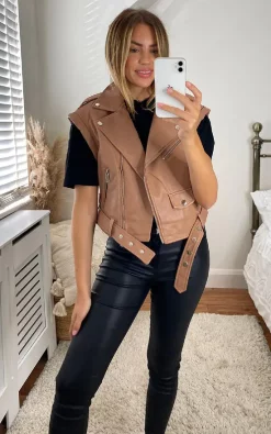 Wholesale ???? IKRUSH Coco Faux Leather Belted Gilet In Camel ✨